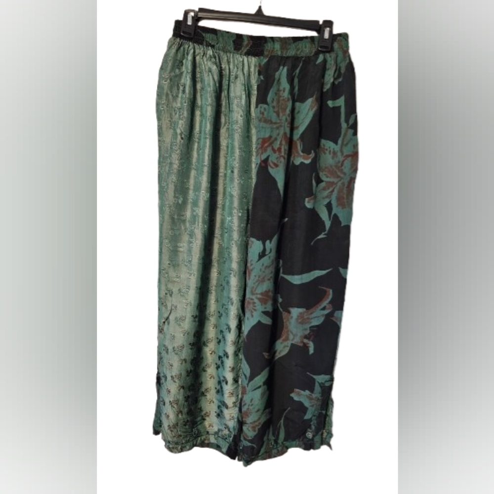 Green Floral Wide-Leg Women's Pants